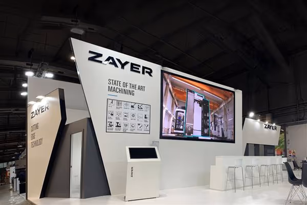 Stand de diseño de alta gama para la exhibición de Zayer en EMO Milano