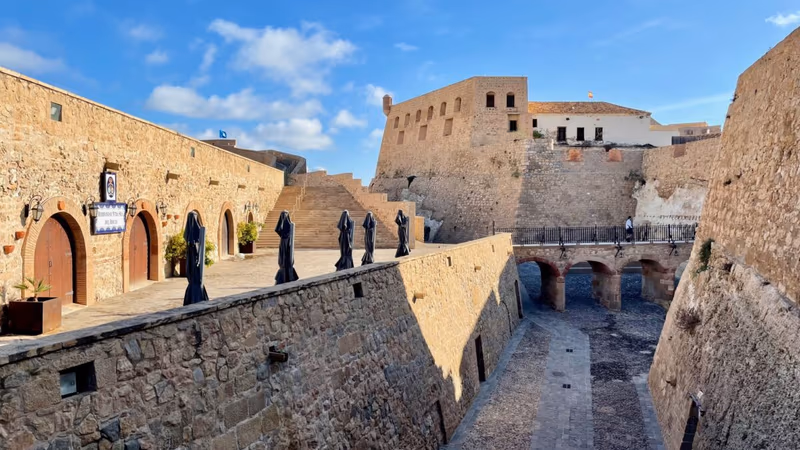 Diseño y montaje de stands en Melilla